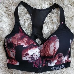 Victoria's Secret Incredible Sports Bra Size 32DD